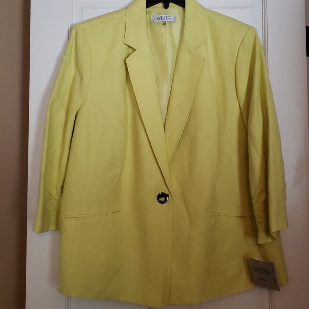1 button jacket